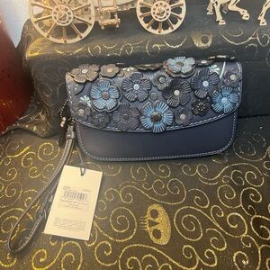 Coach 1941 Navy Tea Rose Appliqué Leather Clutch Wristlet Crossbody